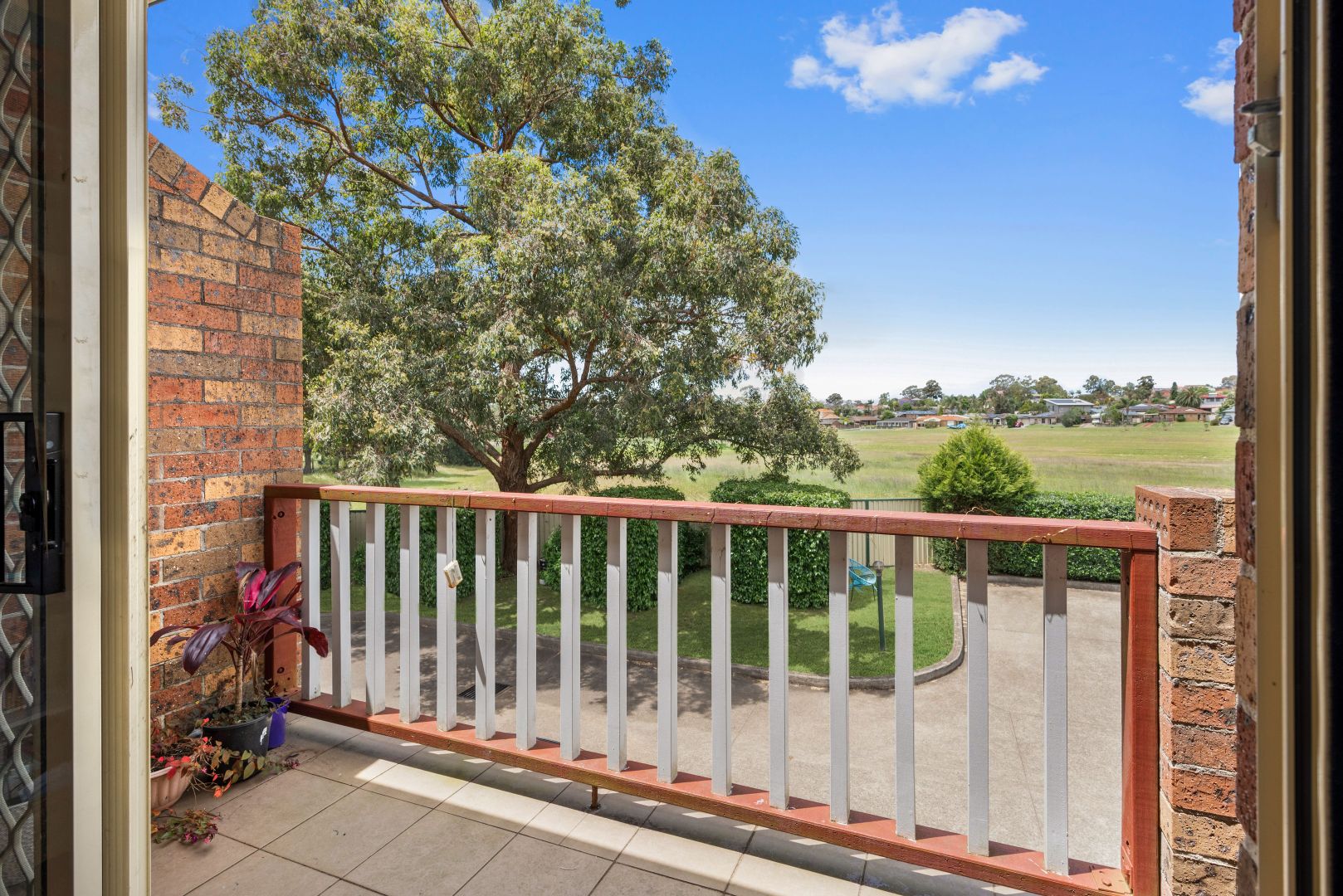 4/95 Hurricane Drive, Raby NSW 2566, Image 1