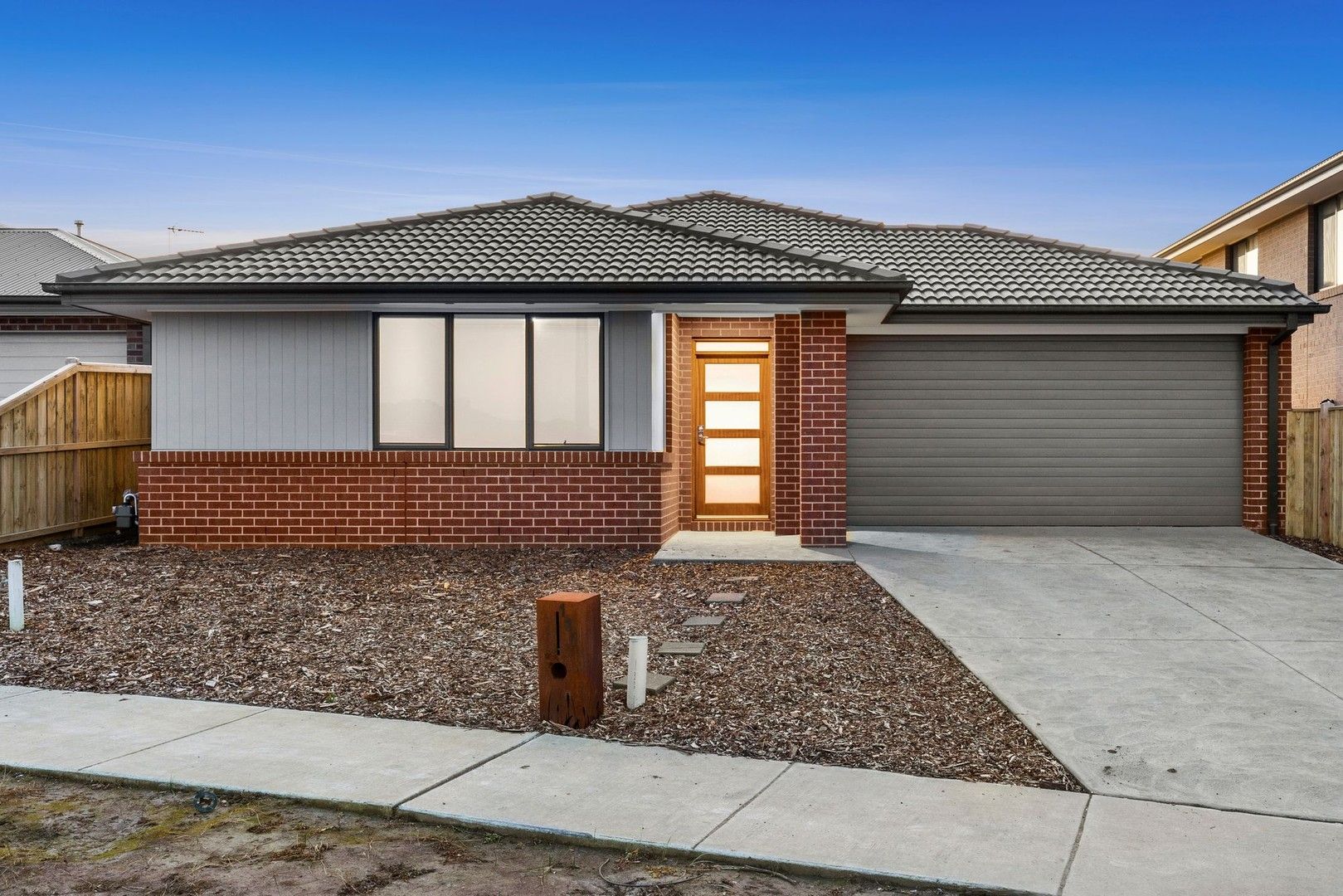 4 bedrooms House in 130 Bramley Avenue CHARLEMONT VIC, 3217