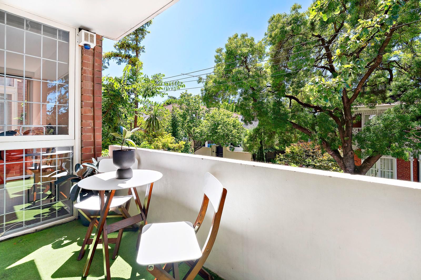 1/4 Gordon Grove, South Yarra VIC 3141, Image 2