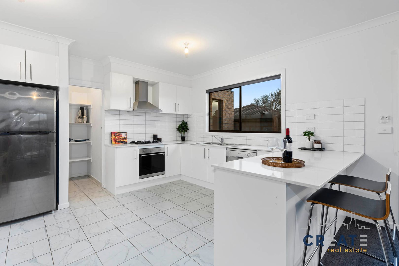 2/7 Bickley Court, Sunshine West VIC 3020, Image 2