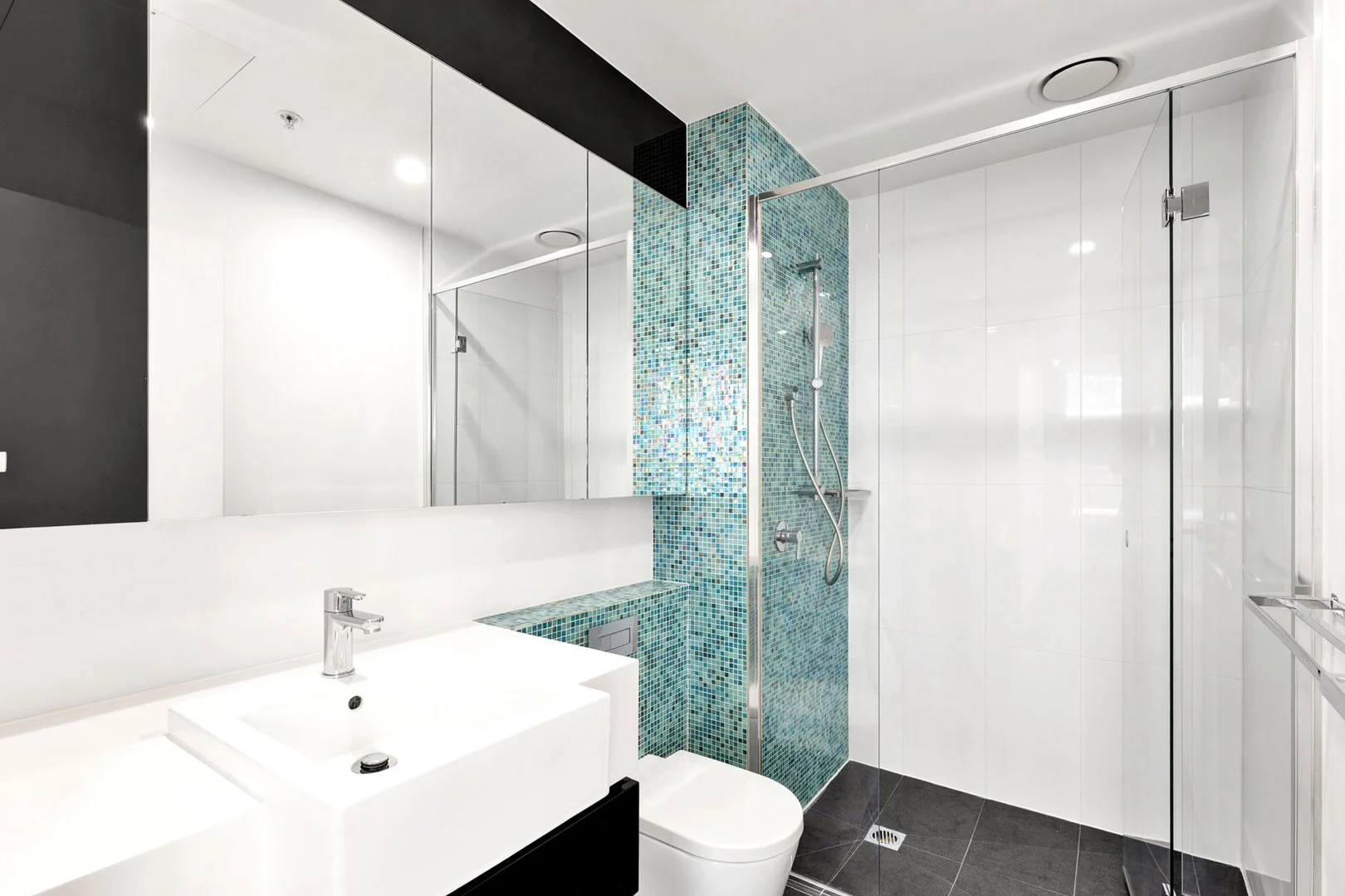 Additional image 12 of N1108/241 Harbour Esplanade, Docklands VIC 3008