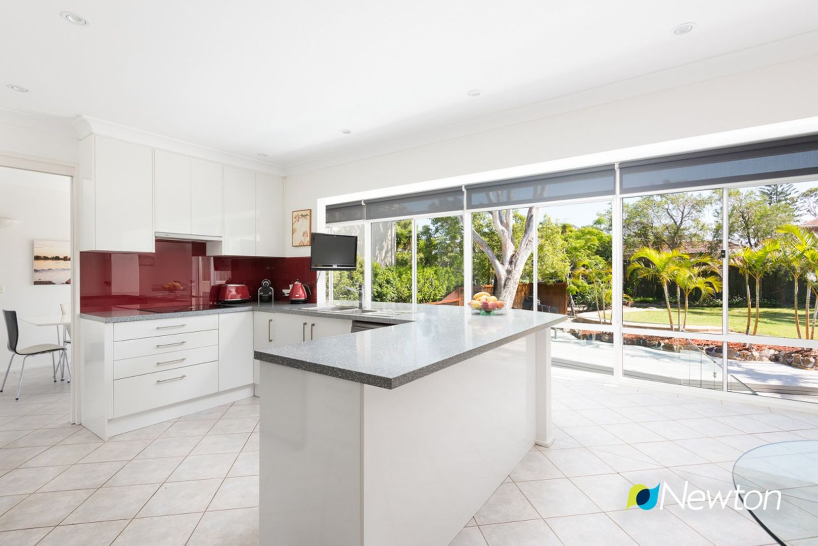 42 Beauford Avenue, Caringbah South NSW 2229, Image 2