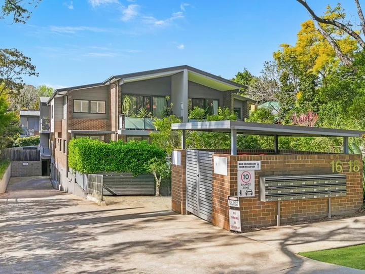 8/16-18 Werona Street, Pennant Hills NSW 2120