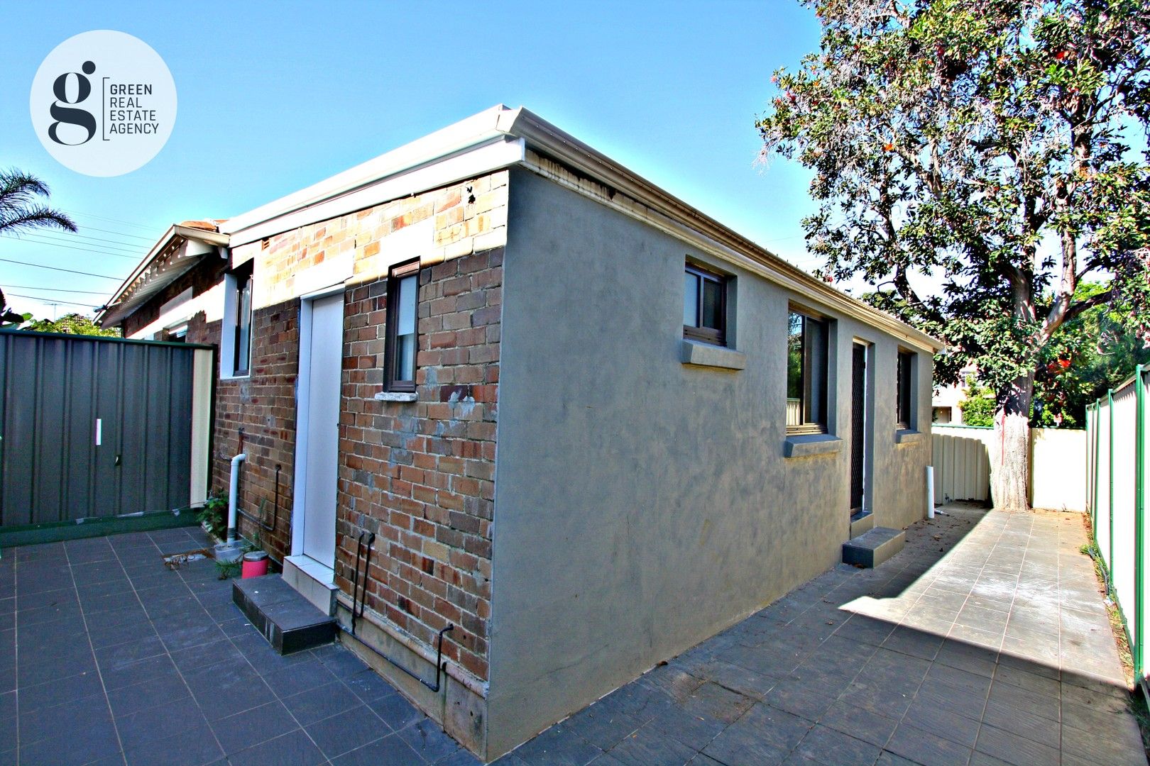 2 bedrooms House in 67 Anzac Avenue WEST RYDE NSW, 2114