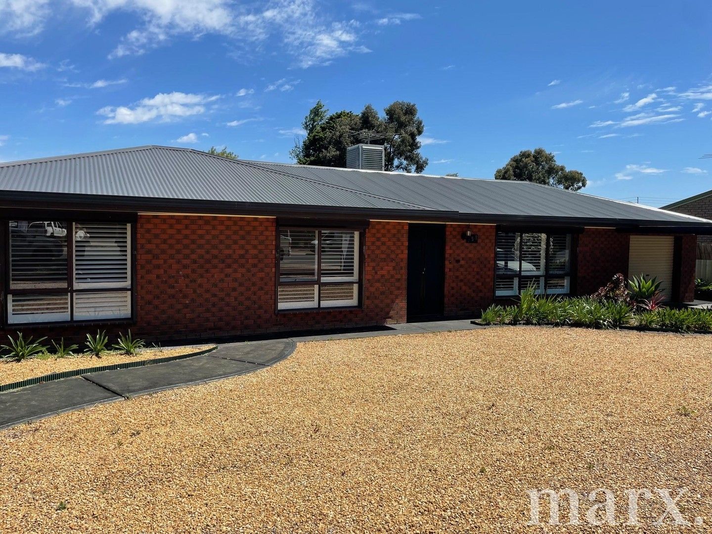 4 bedrooms House in 158 Murray Street TANUNDA SA, 5352