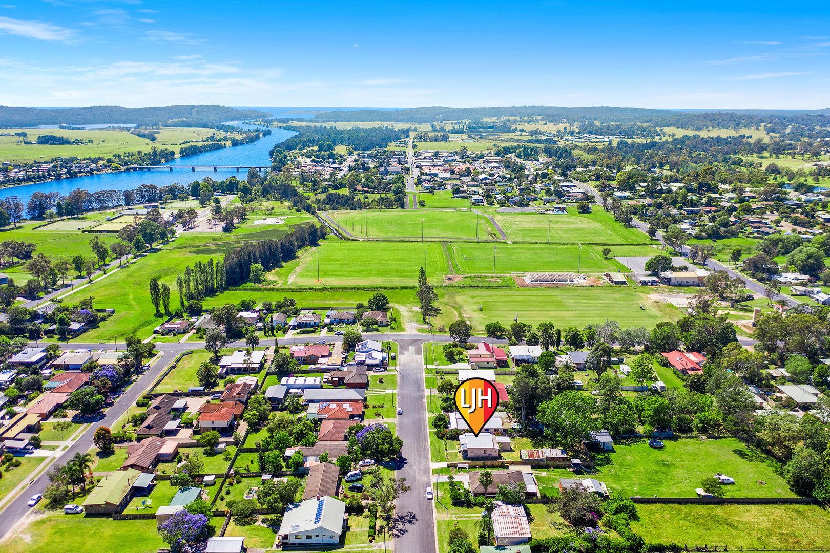 13 Queen Street, Moruya NSW 2537 Domain