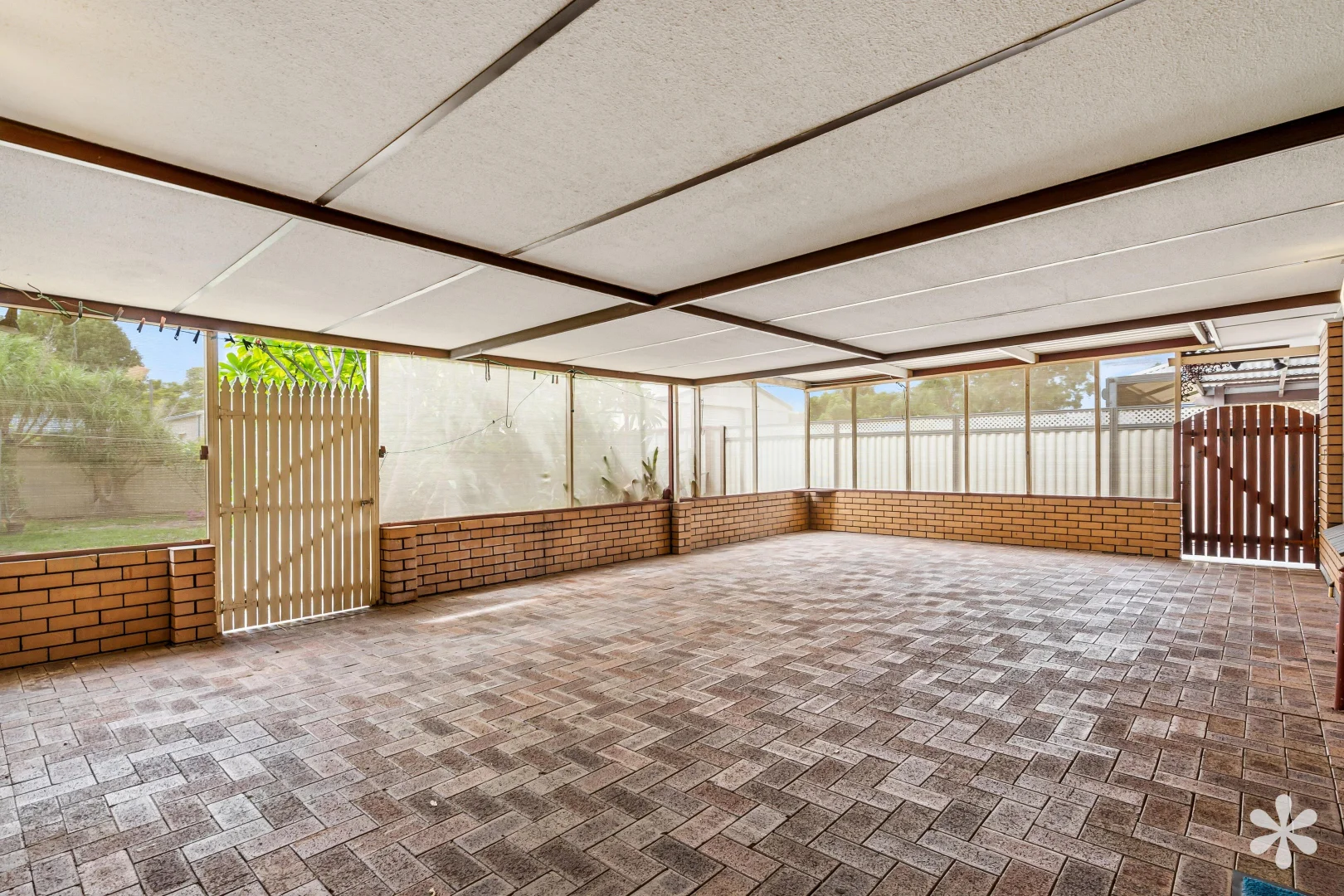 Additional image 13 of 215 Hardey Road, Belmont WA 6104