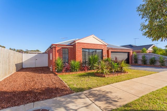 10 Countryside Drive, Leopold VIC 3224