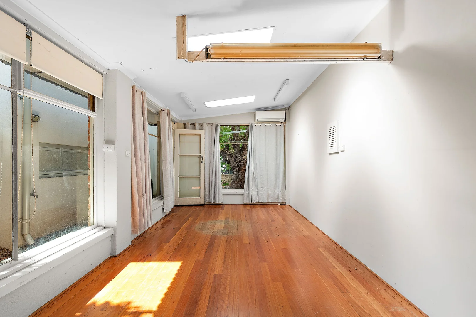 Additional image 3 of Studio/49B Daly Street, South Fremantle WA 6162