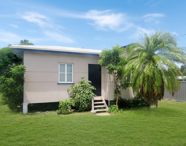 39 Field Street, Bowen QLD 4805