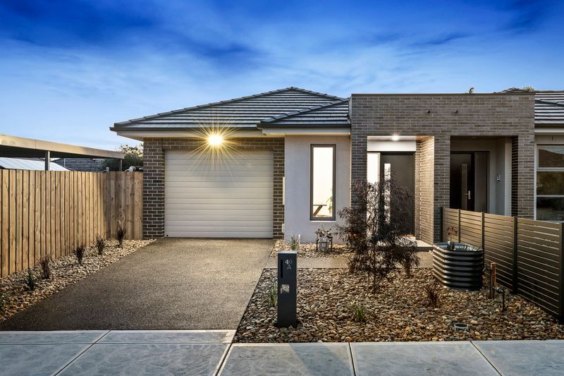 40A Hilbert Road, Airport West VIC 3042