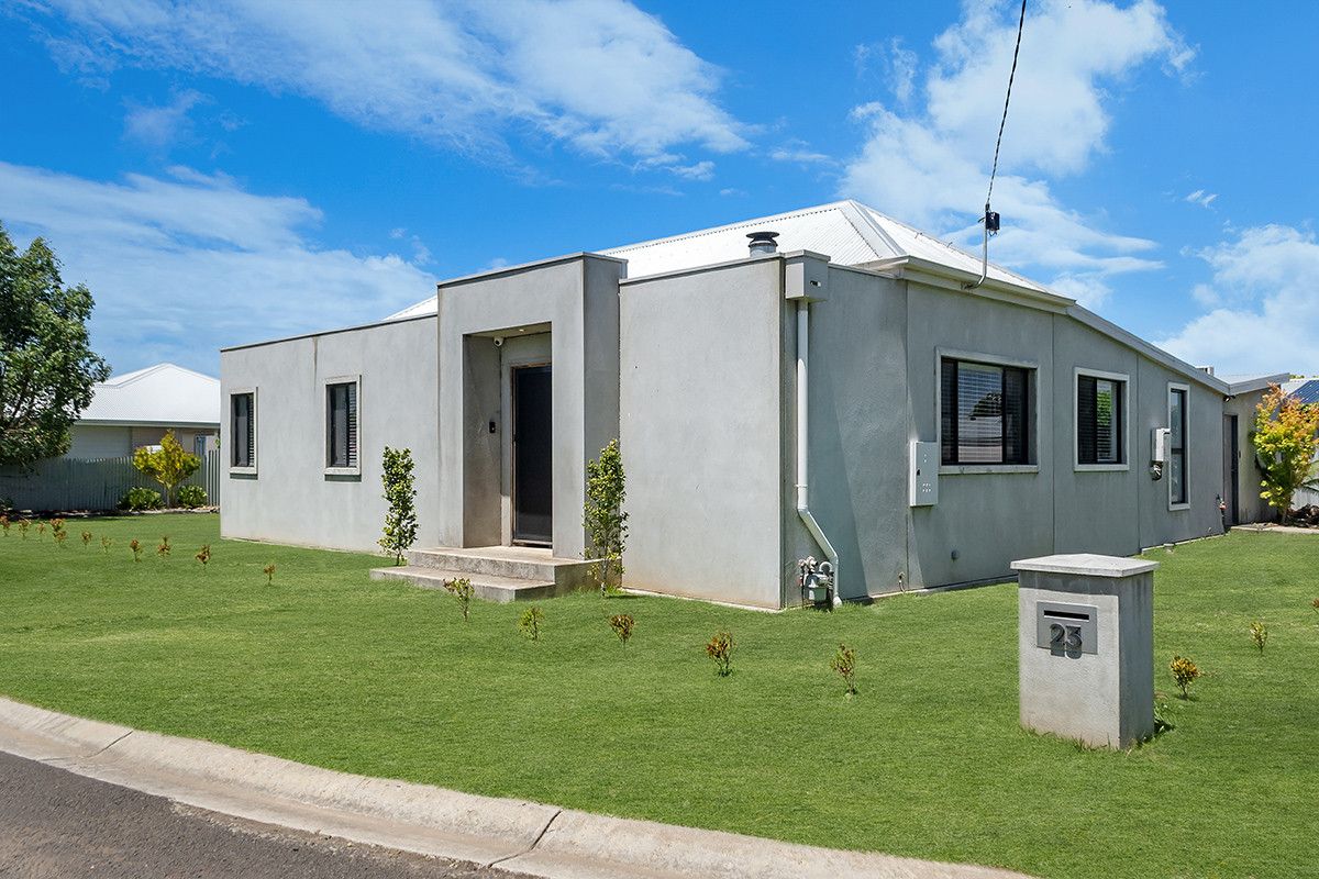 4 bedrooms House in 23 Irvings Lane KOROIT VIC, 3282