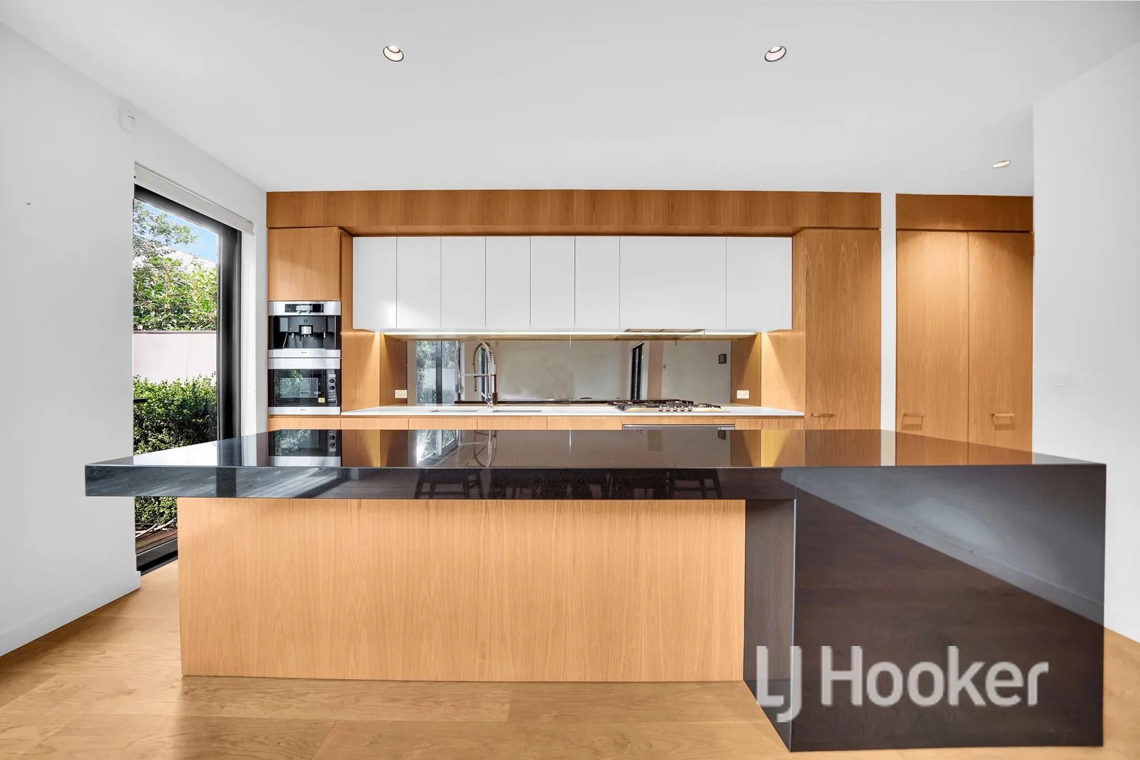 Additional image 6 of 4 Holly Lane, Kew VIC 3101