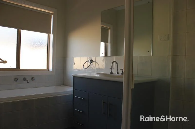 Additional image 7 of 5 Melia Street, Roxby Downs SA 5725