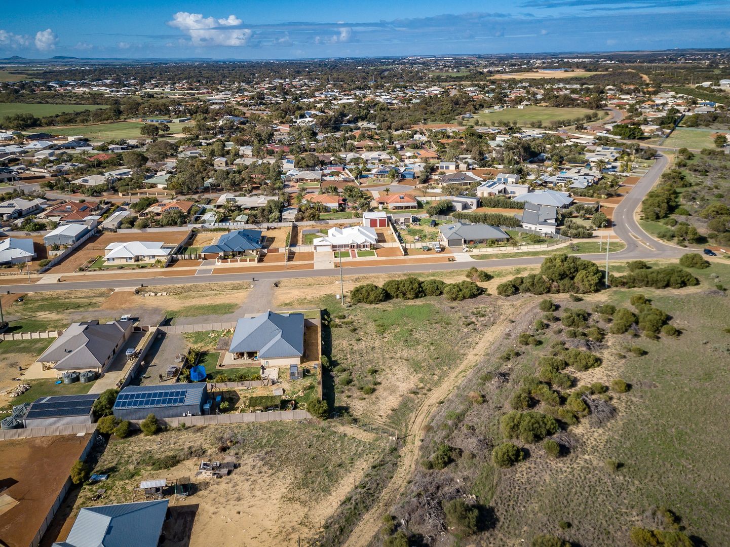 15 Strathalbyn Road, Strathalbyn WA 6530, Image 2