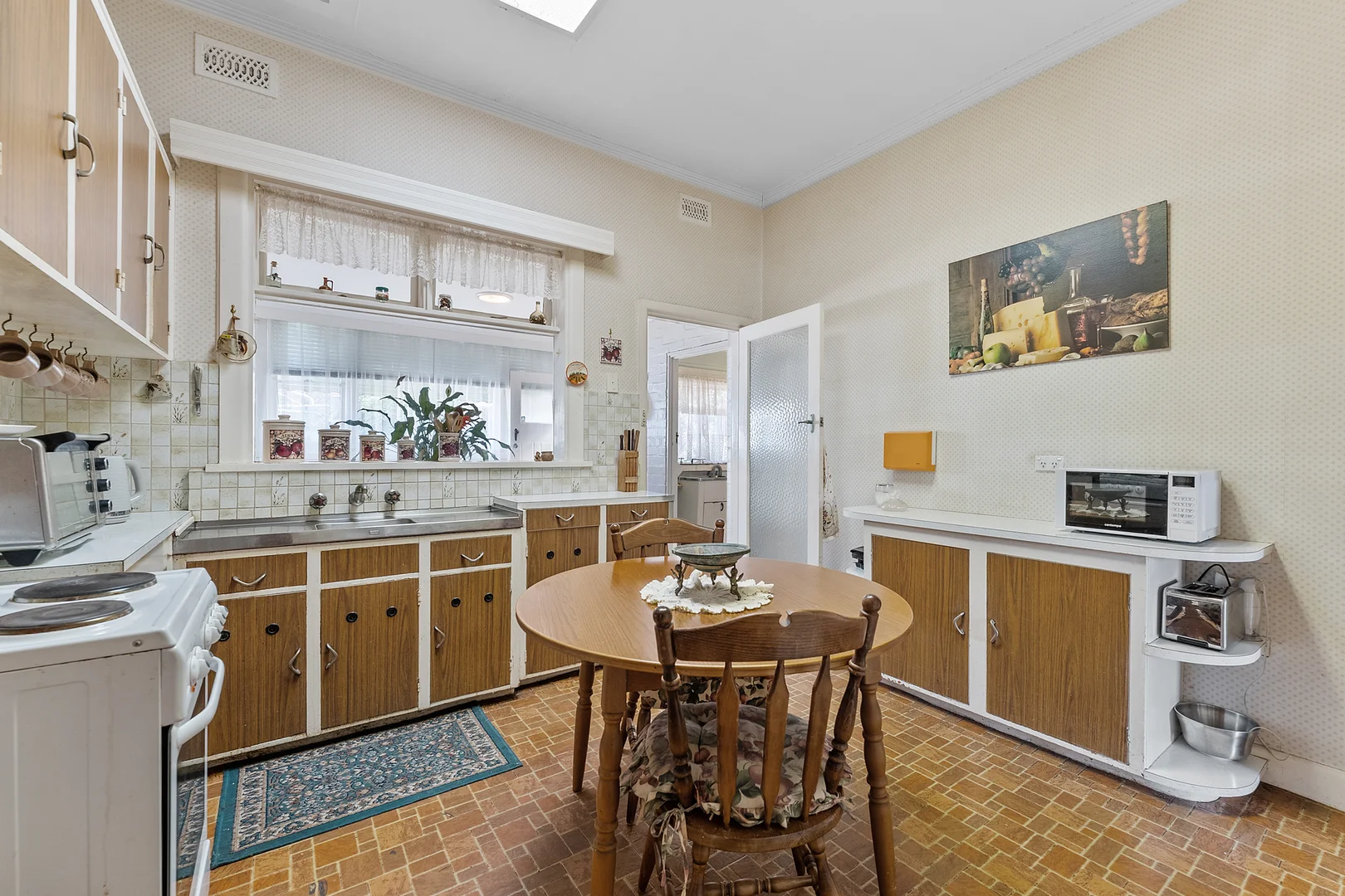 Additional image 7 of 2 Valencia Street, Aberfeldie VIC 3040