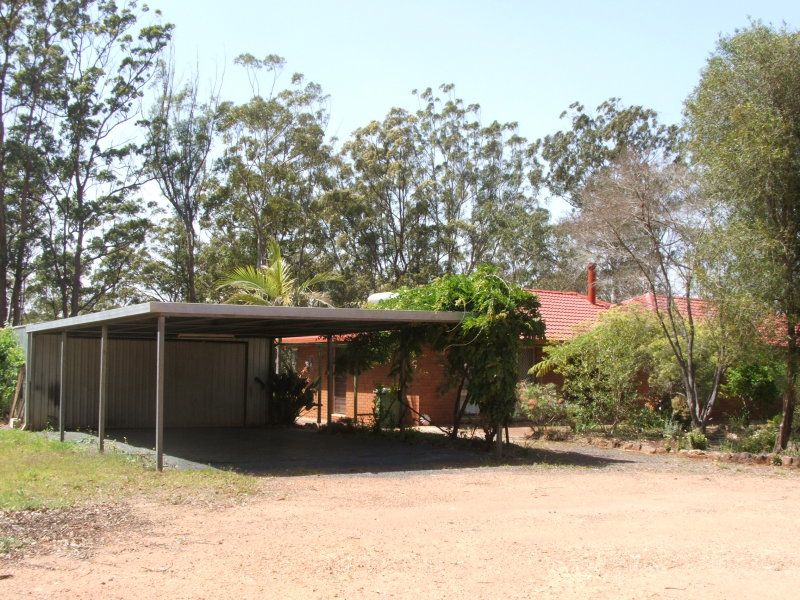 12 Mogg Road, Hampton QLD 4352, Image 2