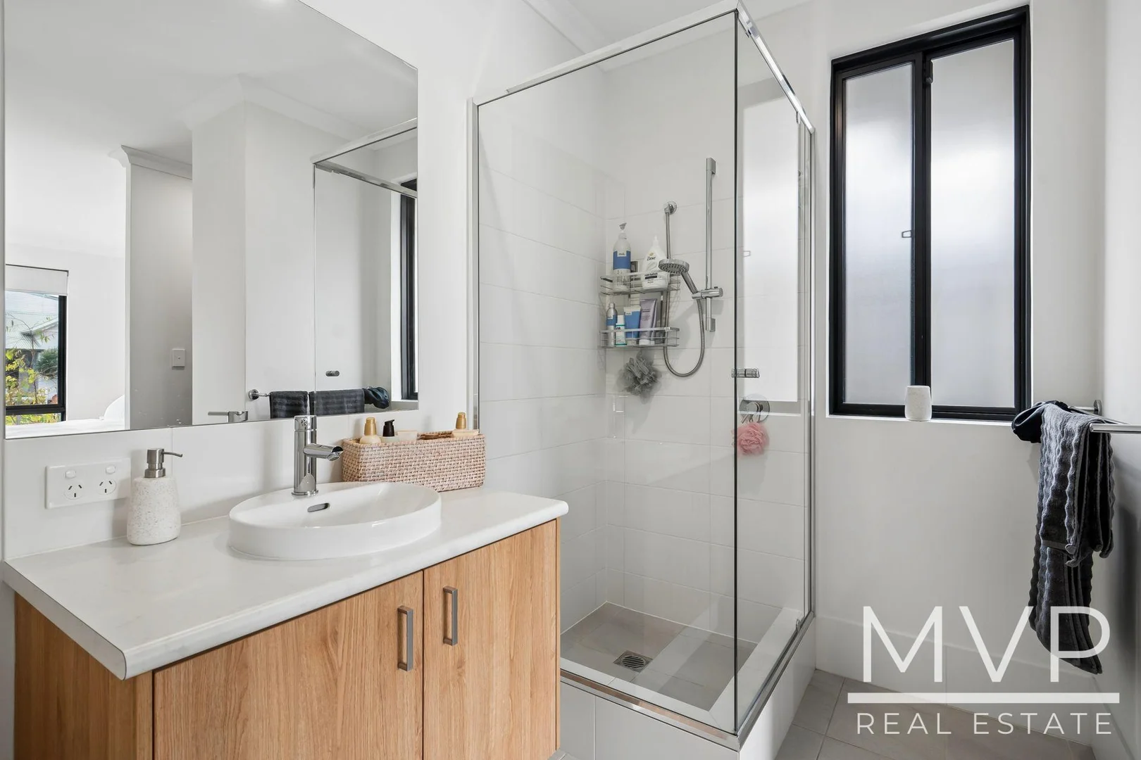 Additional image 4 of 39 Lake Street, Rockingham WA 6168