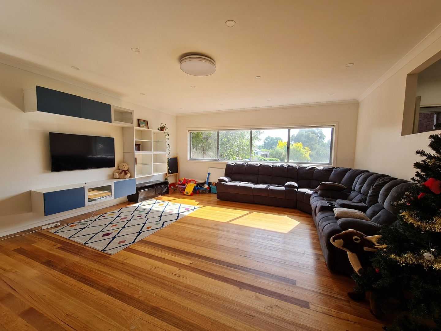 4 bedrooms House in 3 The Creek Approach CRAIGIEBURN VIC, 3064
