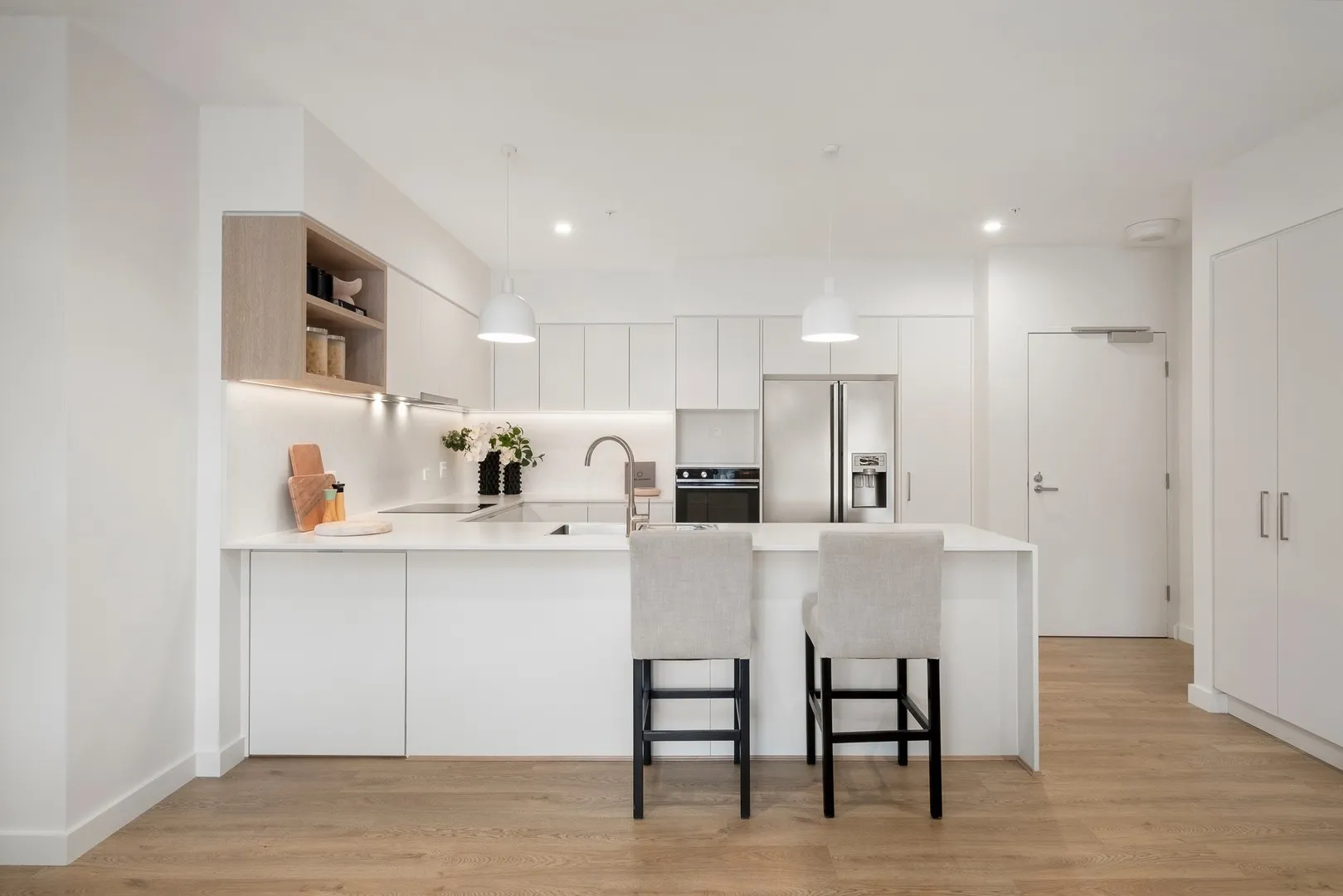 First-floor 2-bedroom apartment, Burwood