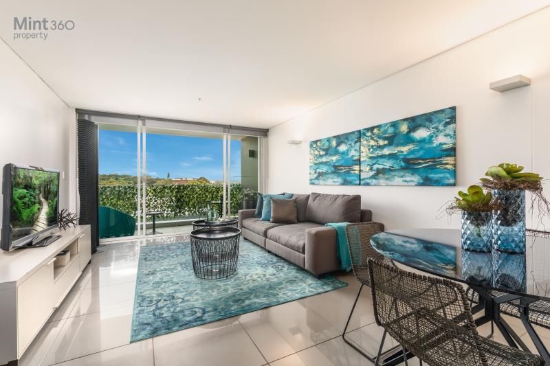 2 bedrooms Apartment / Unit / Flat in 85/60-70 William Street WOOLLOOMOOLOO NSW, 2011