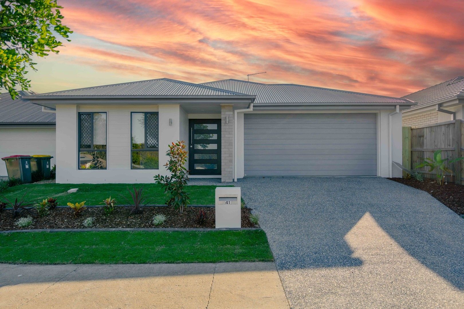 4 bedrooms House in 41 Maguire Street RIPLEY QLD, 4306