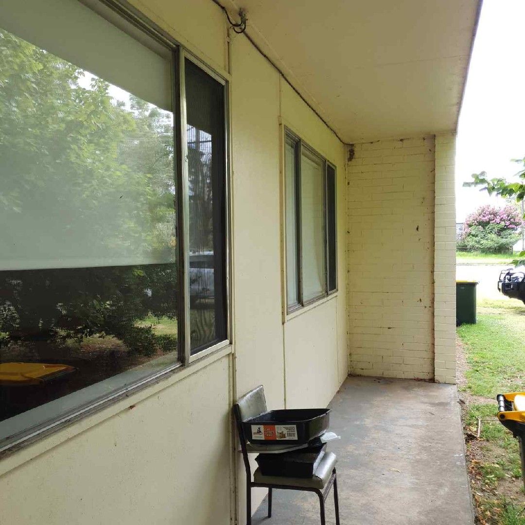 1 bedrooms Apartment / Unit / Flat in 2/1 Gordon Street COONABARABRAN NSW, 2357