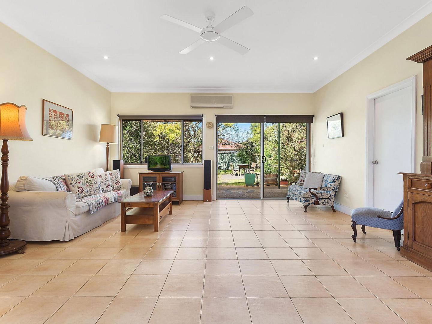 28 Tavistock Road, South Hurstville NSW 2221, Image 2