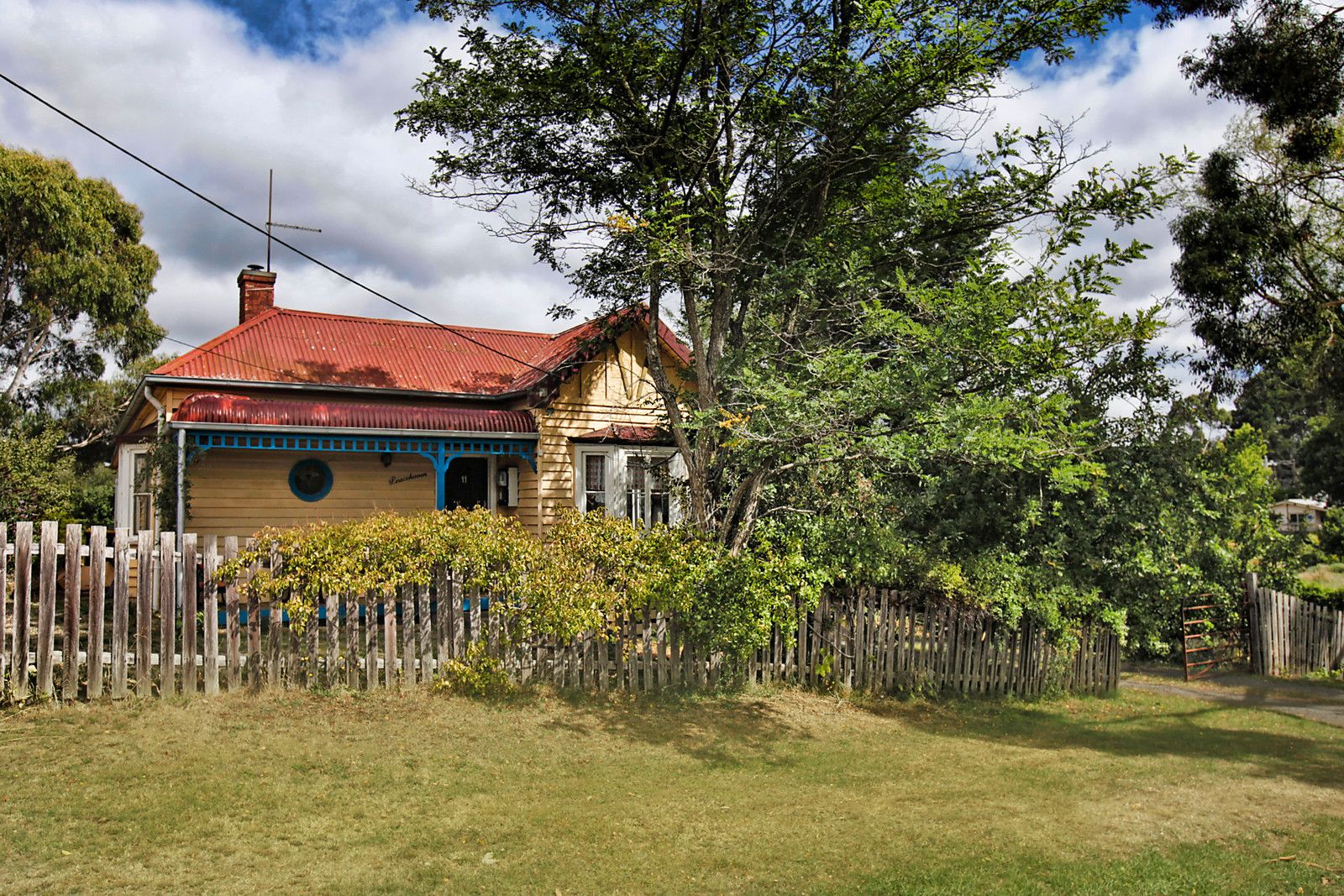 11 Main Street, Lyonville VIC 3461, Image 0