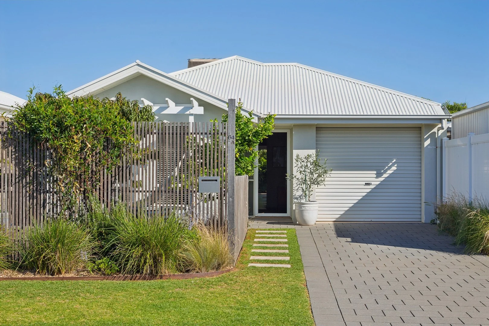 64a Fremantle Road, Port Noarlunga South SA 5167