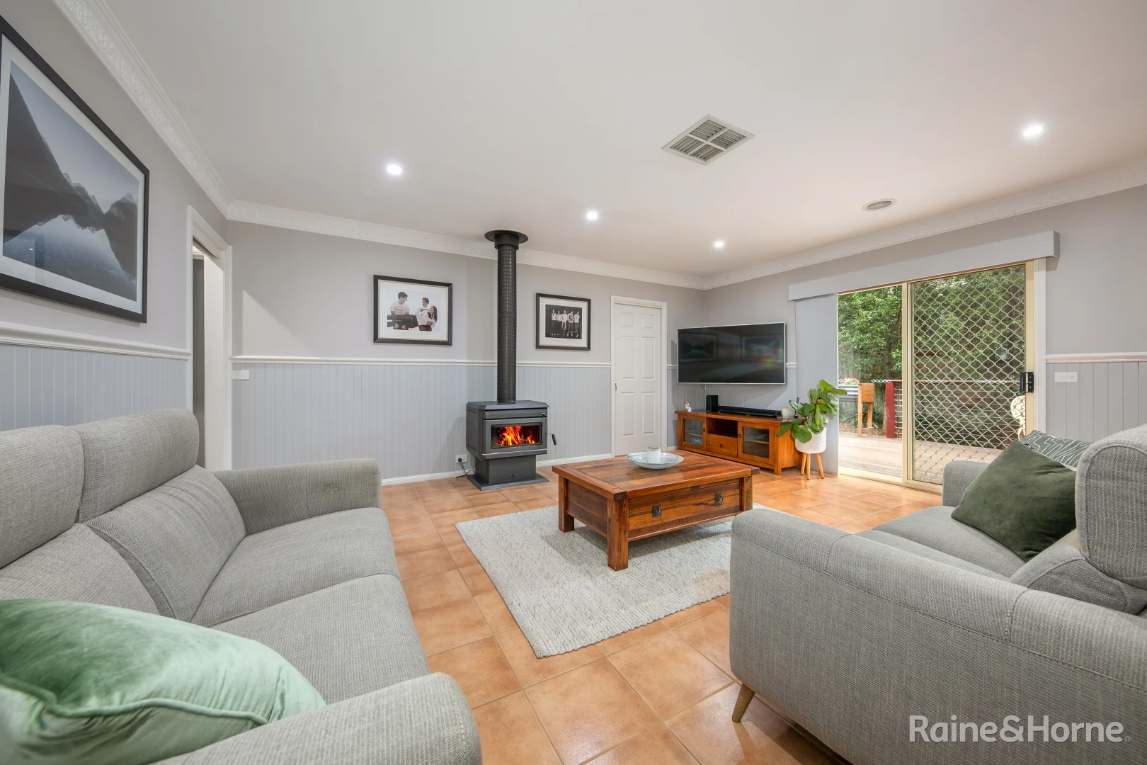 Additional image 7 of 27 De Lisle Avenue, Sunbury VIC 3429