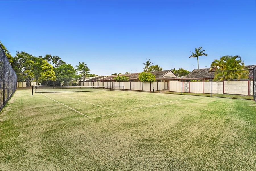 2 bedrooms Townhouse in 68/128 Benowa Road SOUTHPORT QLD, 4215