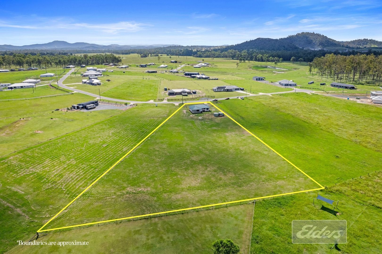 288 Gleneagles Drive, Curra QLD 4570, Image 1