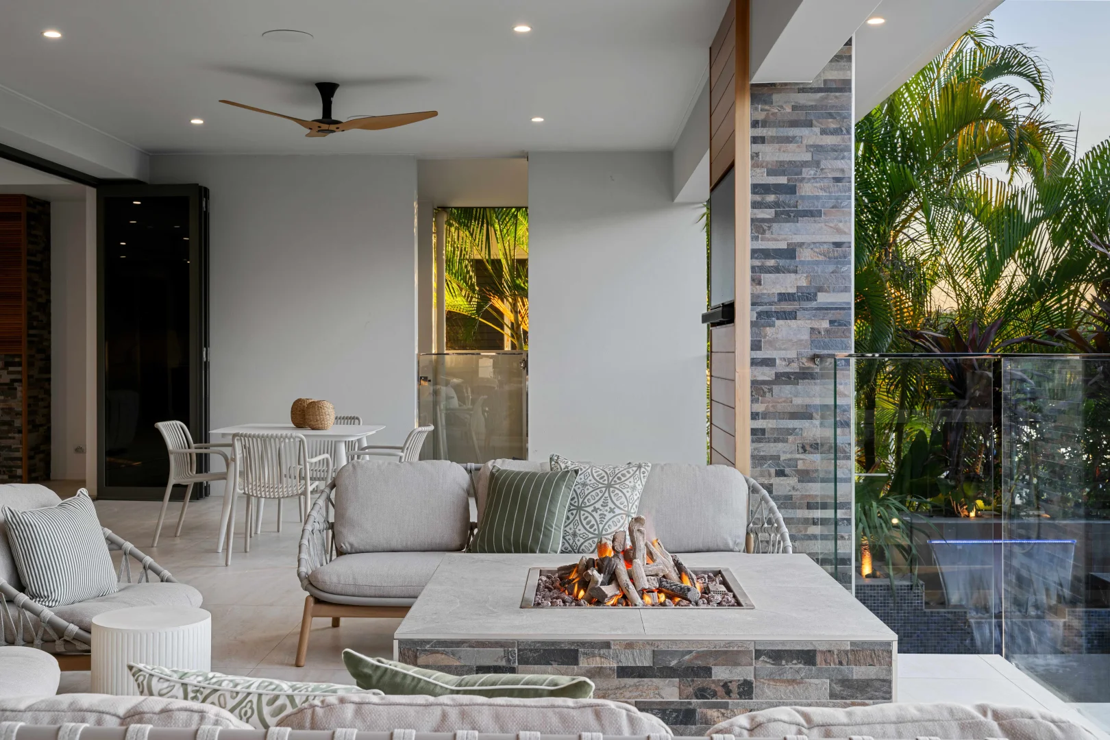 Additional image 15 of 2515 Cressbrook Drive, Hope Island QLD 4212