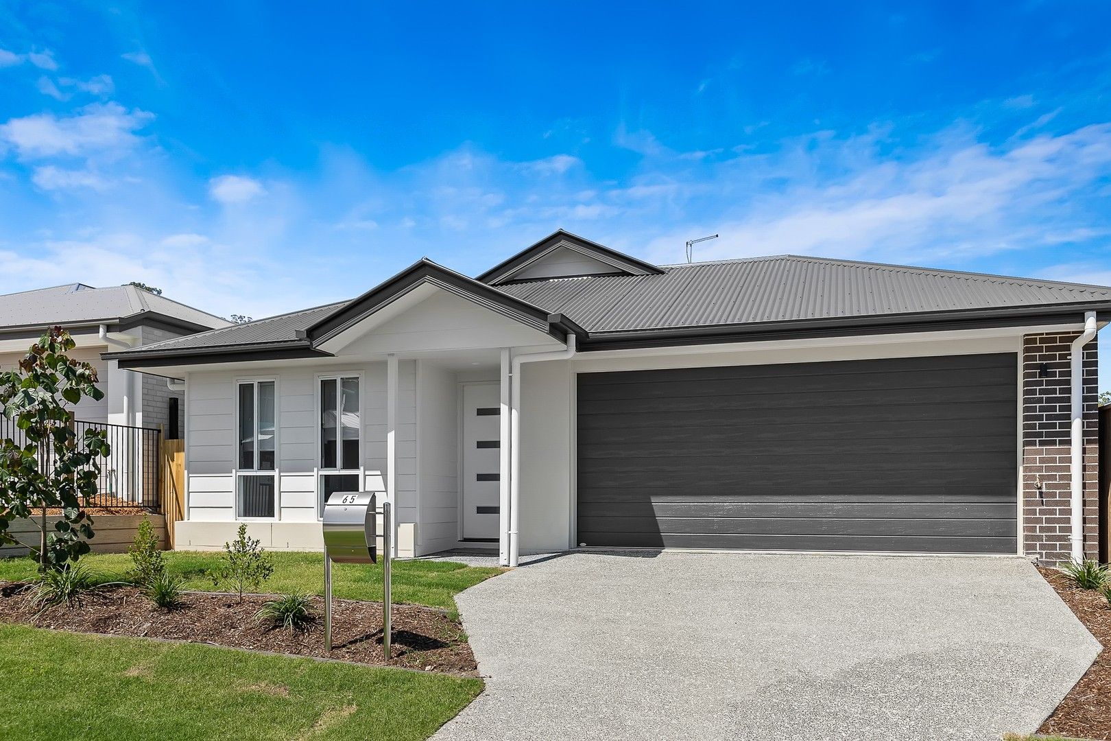 4 bedrooms House in 65 Hyde Drive YARRABILBA QLD, 4207