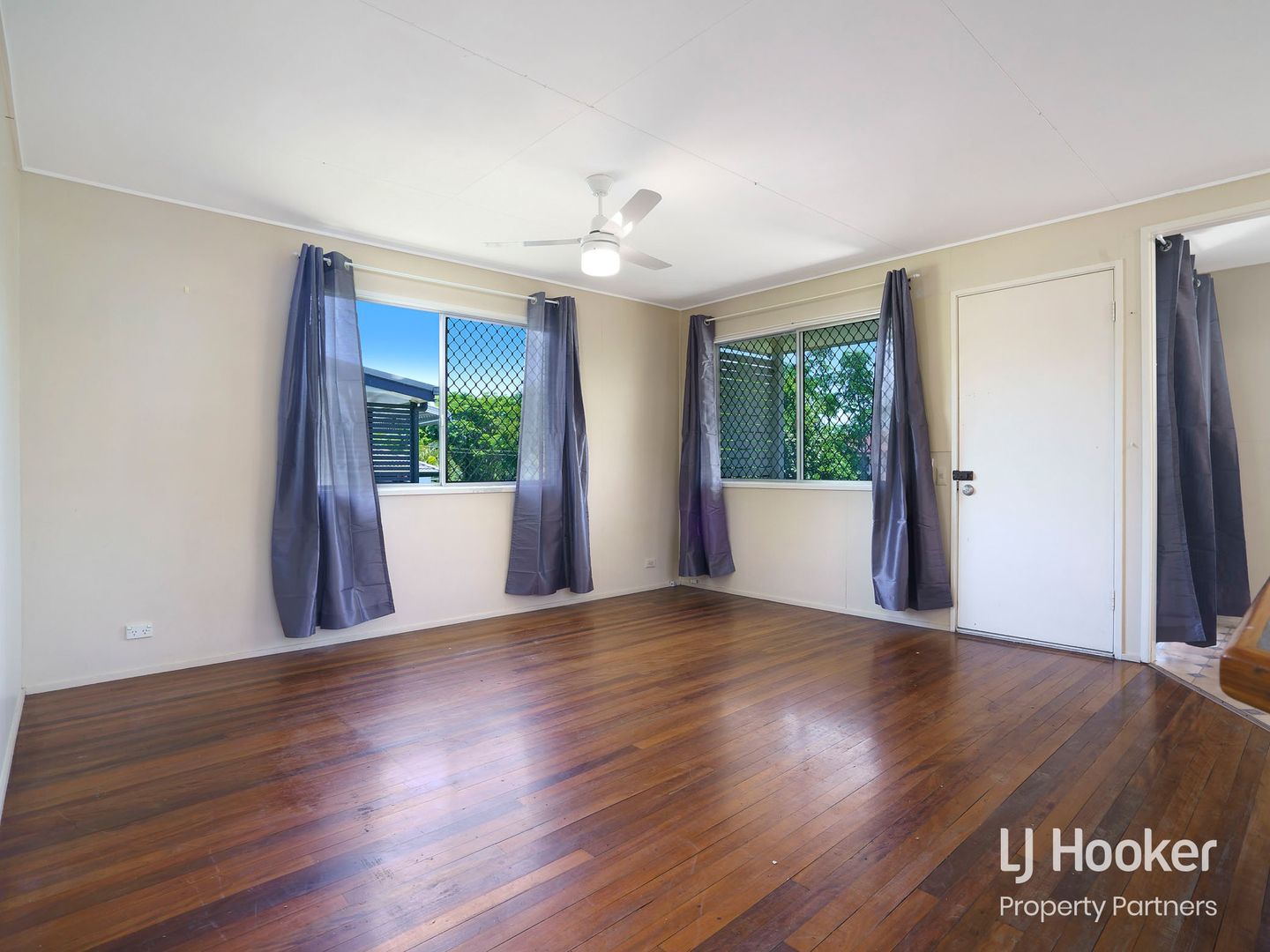 44 Pear Street, Runcorn QLD 4113 House For Rent Domain