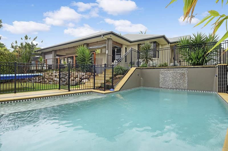 12 Van Dyck Ri, MACKENZIE QLD 4156, Image 0