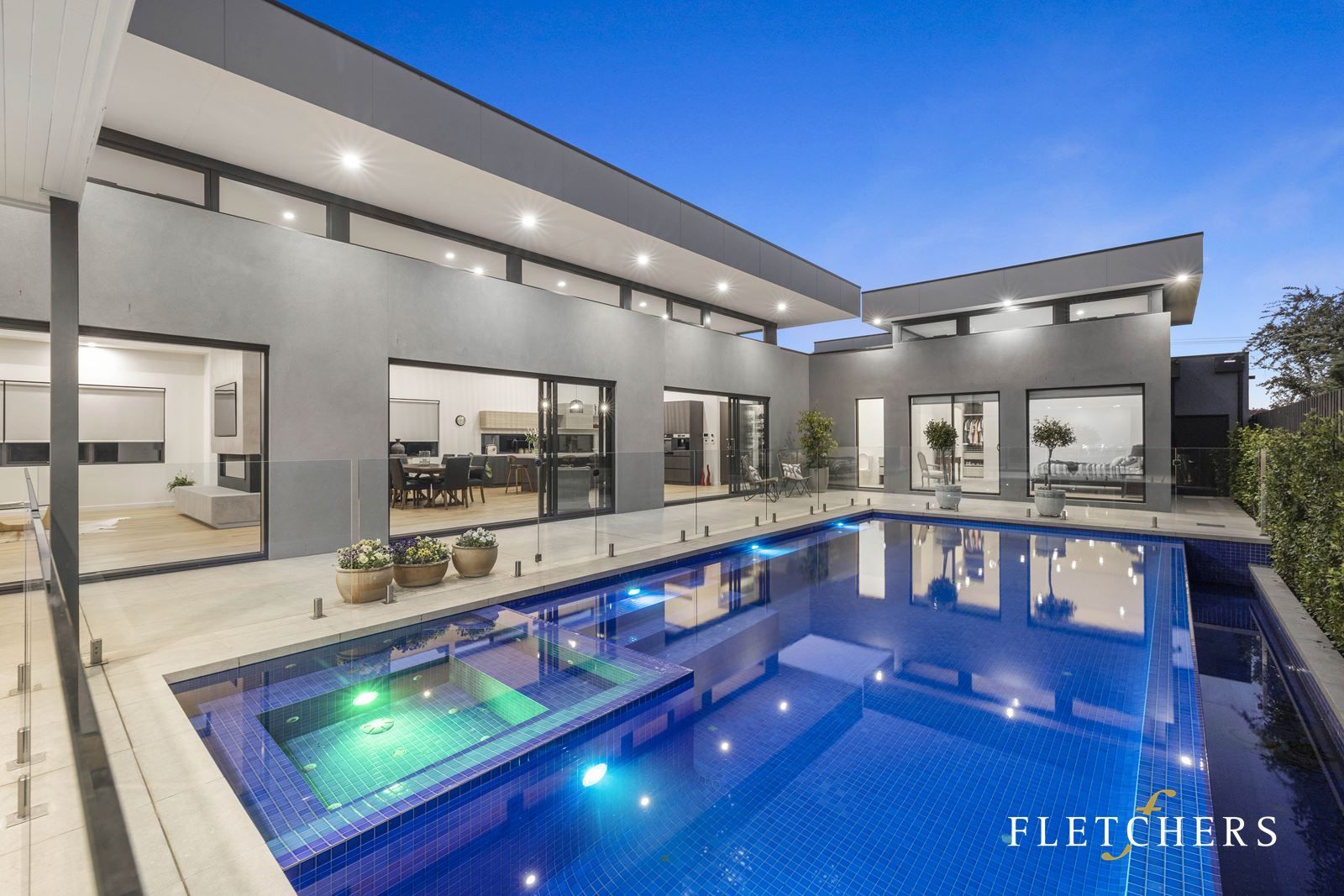 5 bedrooms House in 7 Pearse Road BLAIRGOWRIE VIC, 3942