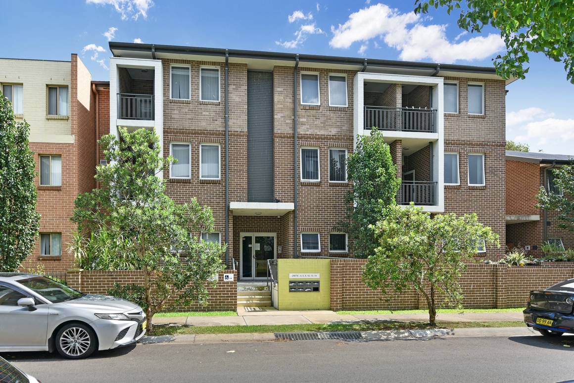 Picture of 12/37-45 Brickworks Drive, HOLROYD NSW 2142