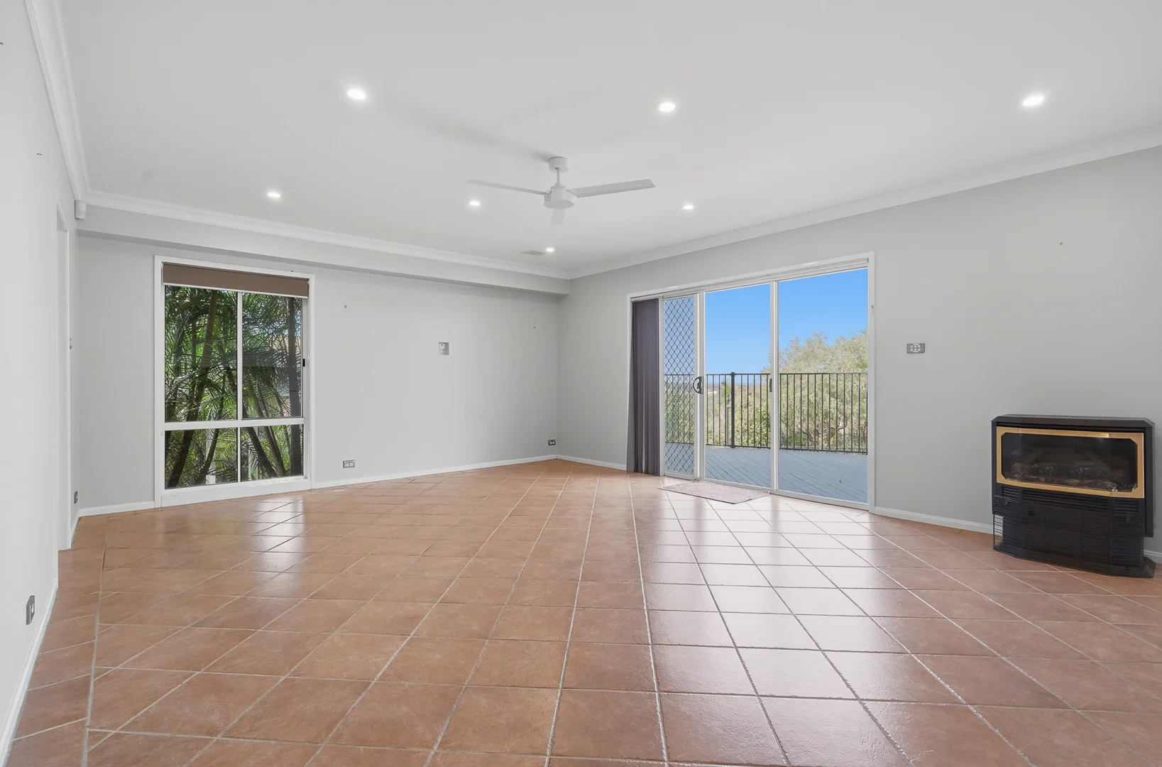 Additional image 10 of 19 Sovereign Cl, Floraville NSW 2280