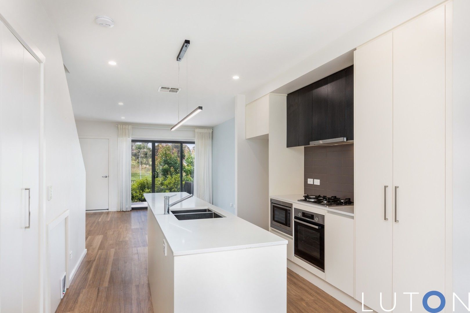 2 bedrooms Townhouse in 12/2 Bellette Street WESTON ACT, 2611