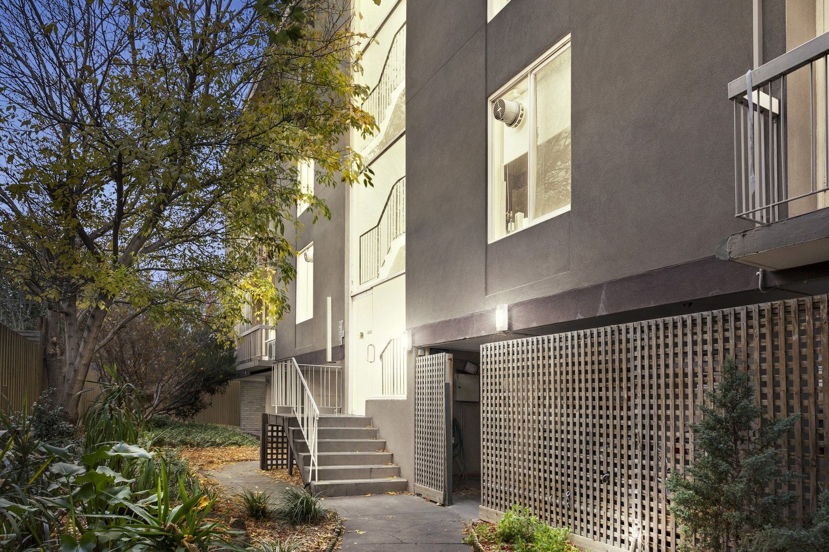 1 bedrooms Apartment / Unit / Flat in 6/4-6 Powell Street SOUTH YARRA VIC, 3141