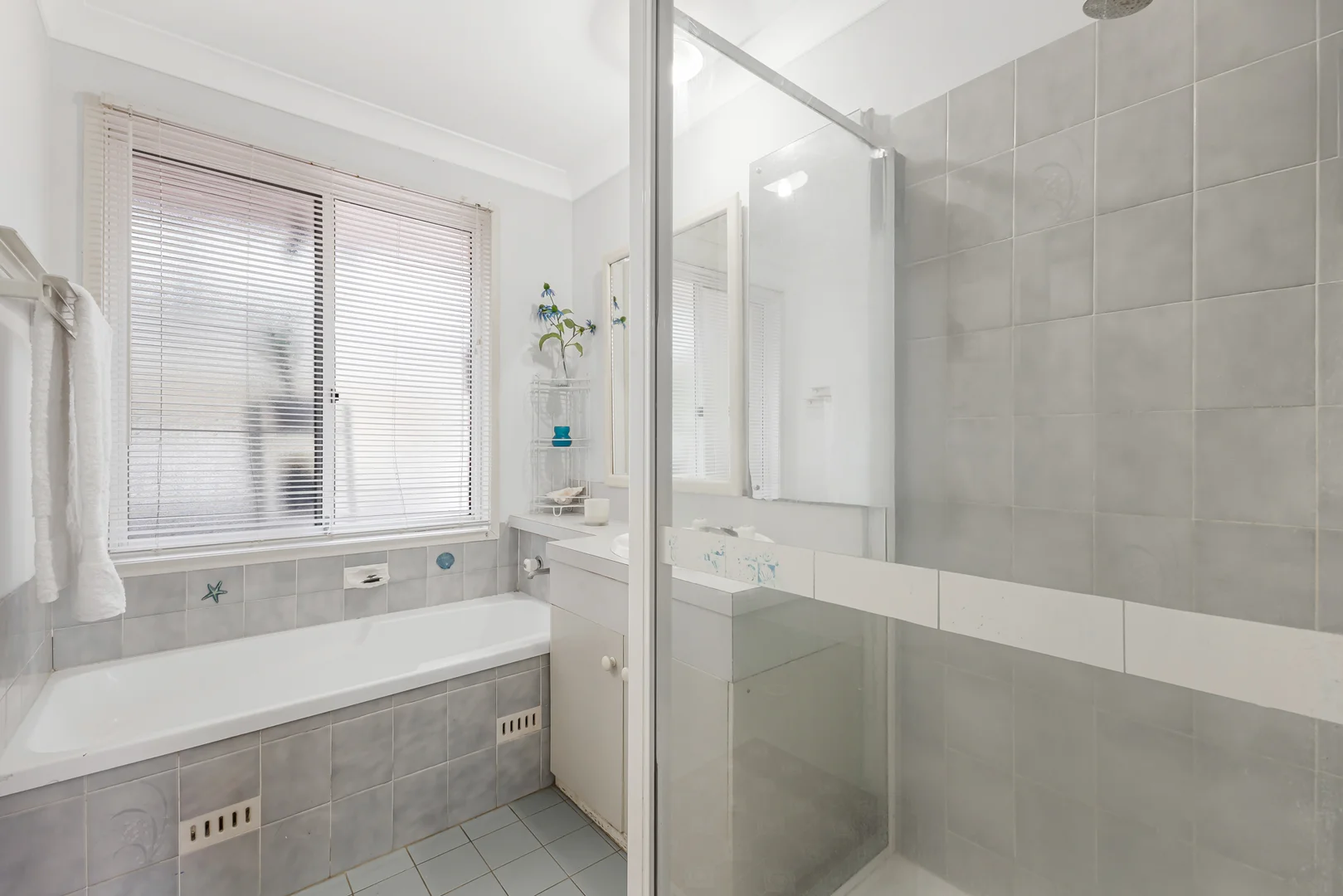 Additional image 8 of 7 Wynn Close, Edensor Park NSW 2176