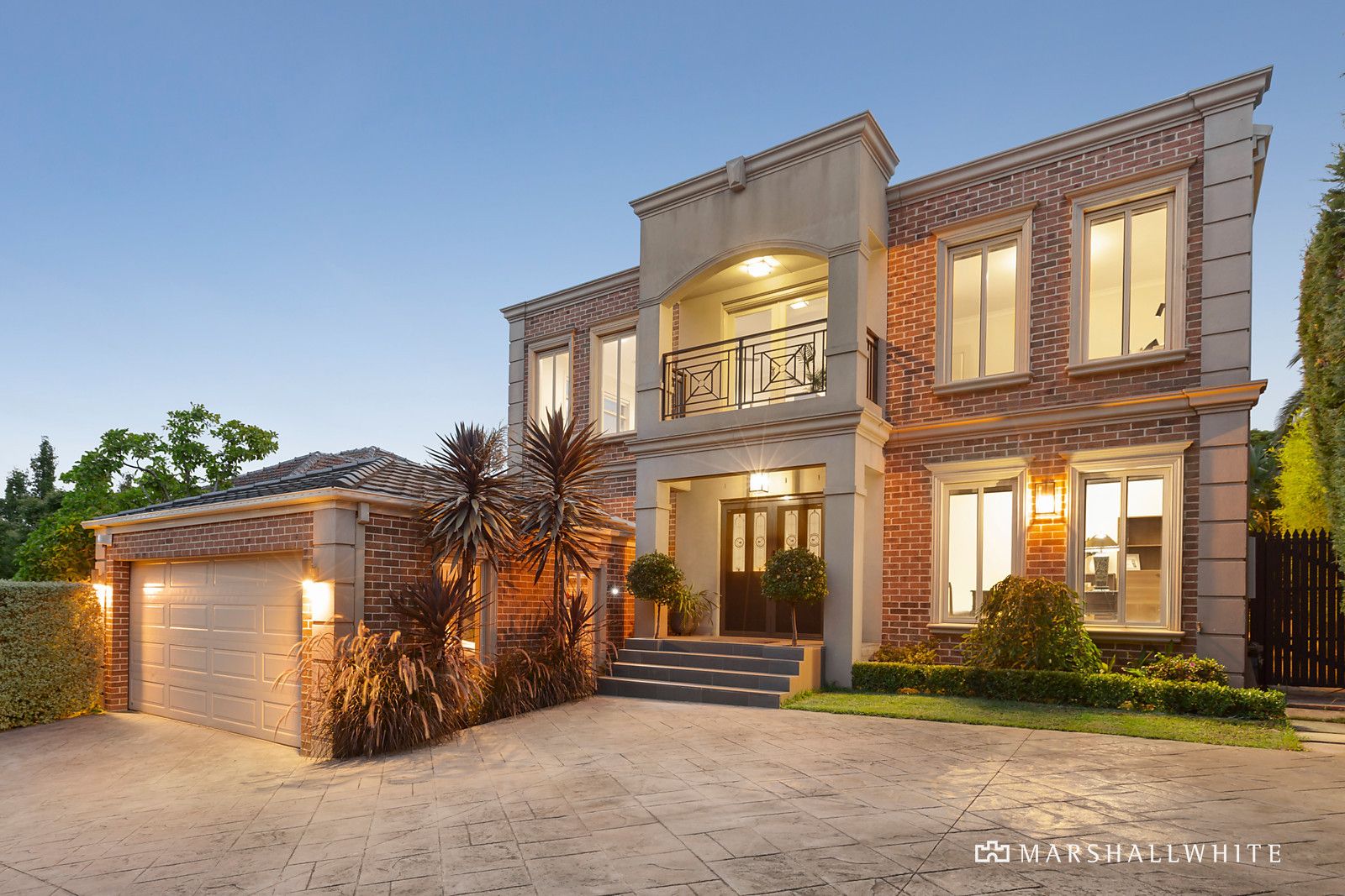 2 Dickens Street, Glen Iris VIC 3146, Image 0