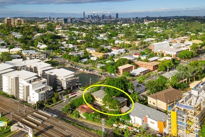 Picture of 1-6/15 Allwood Street, INDOOROOPILLY QLD 4068