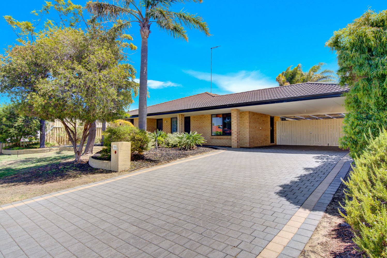 6 Wardell Loop, Dudley Park WA 6210 House For Rent 530 Domain