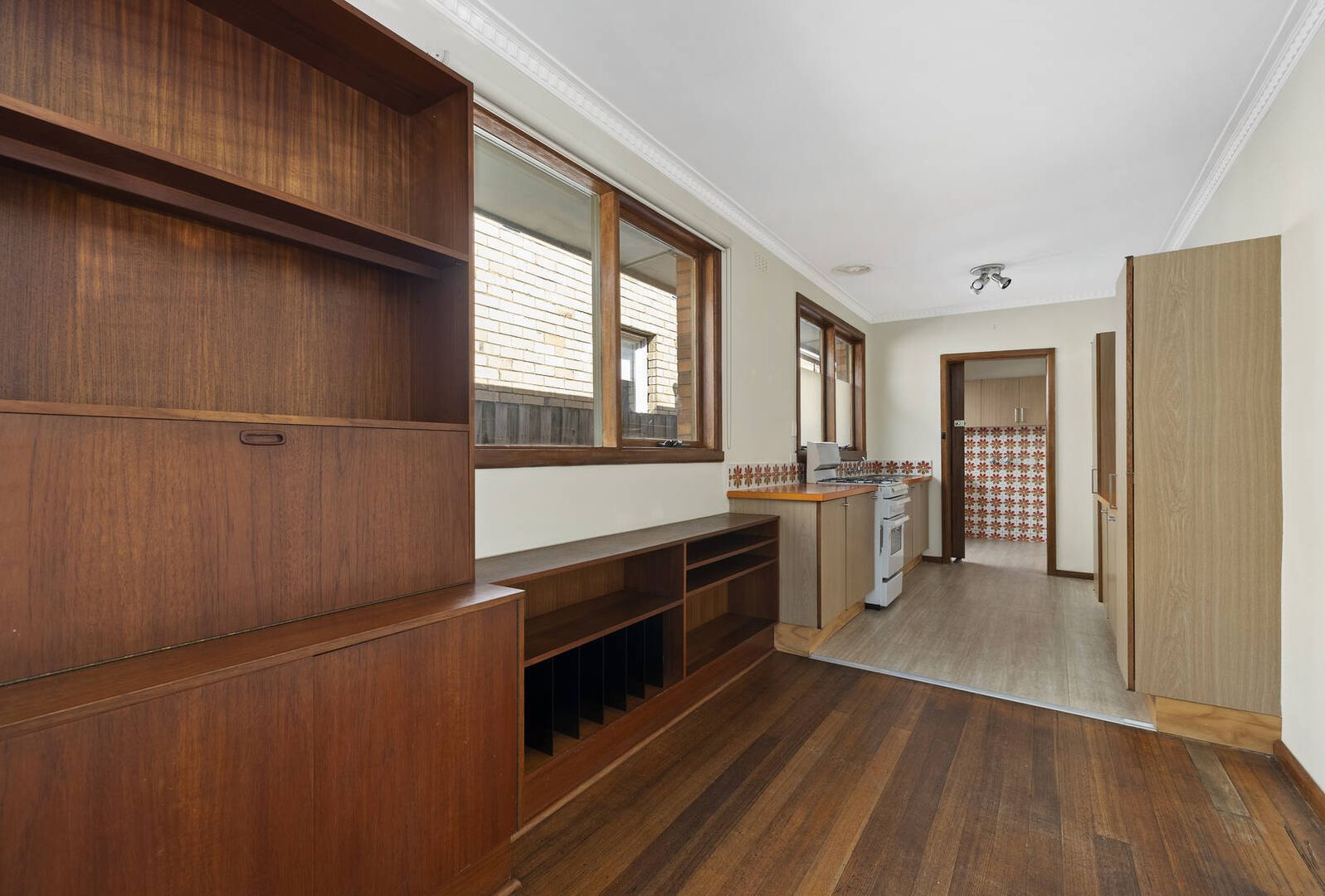 29 Grosvenor Street, Balaclava VIC 3183, Image 2