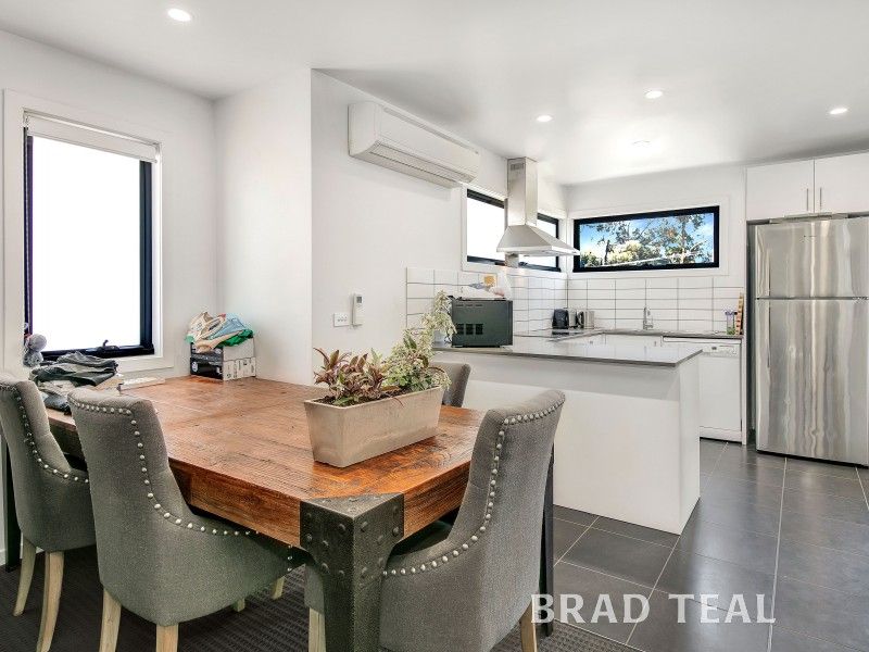 2/14 Bolingbroke Street, Pascoe Vale VIC 3044, Image 2