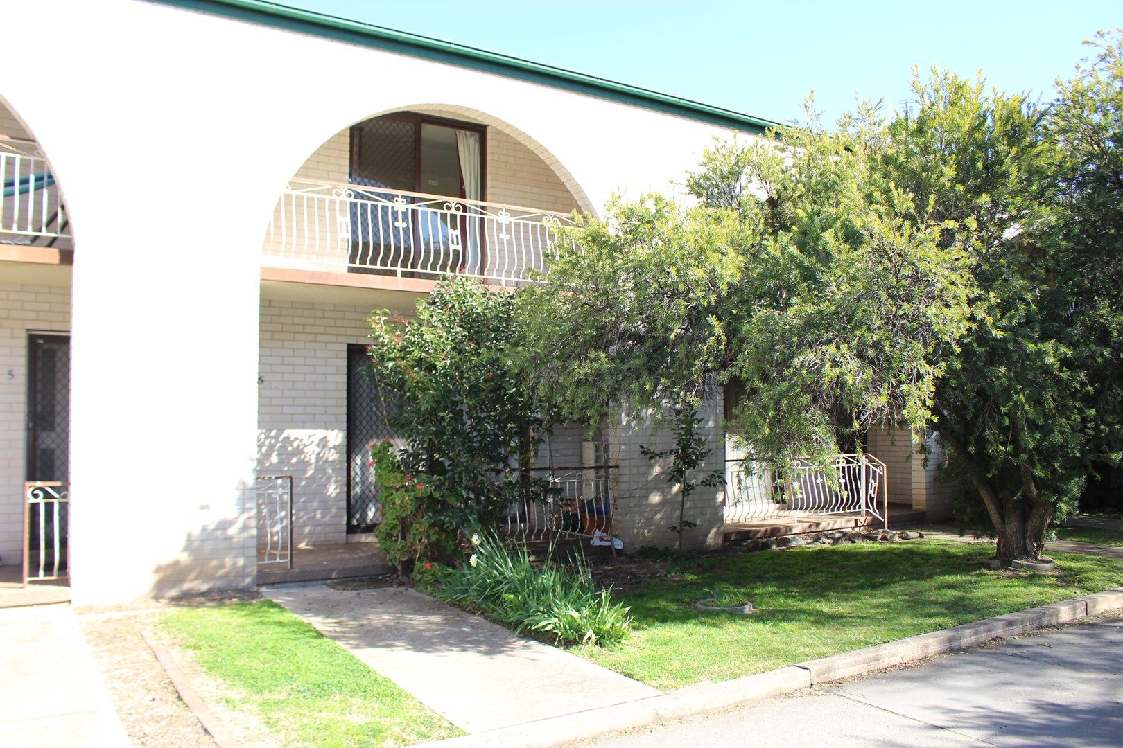 6/39-43 Booth Street, Queanbeyan NSW 2620, Image 0