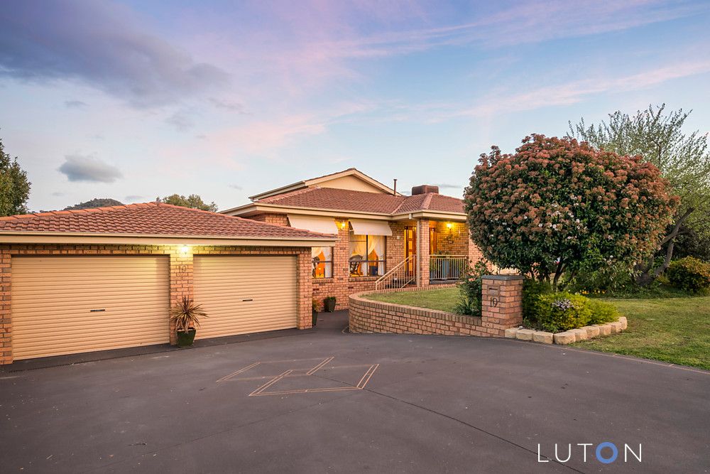 19 Harcus Close, Bonython ACT 2905, Image 0